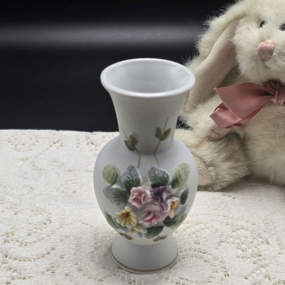 Vintage Lefton Japan Mini Vase 3D Rose Bud